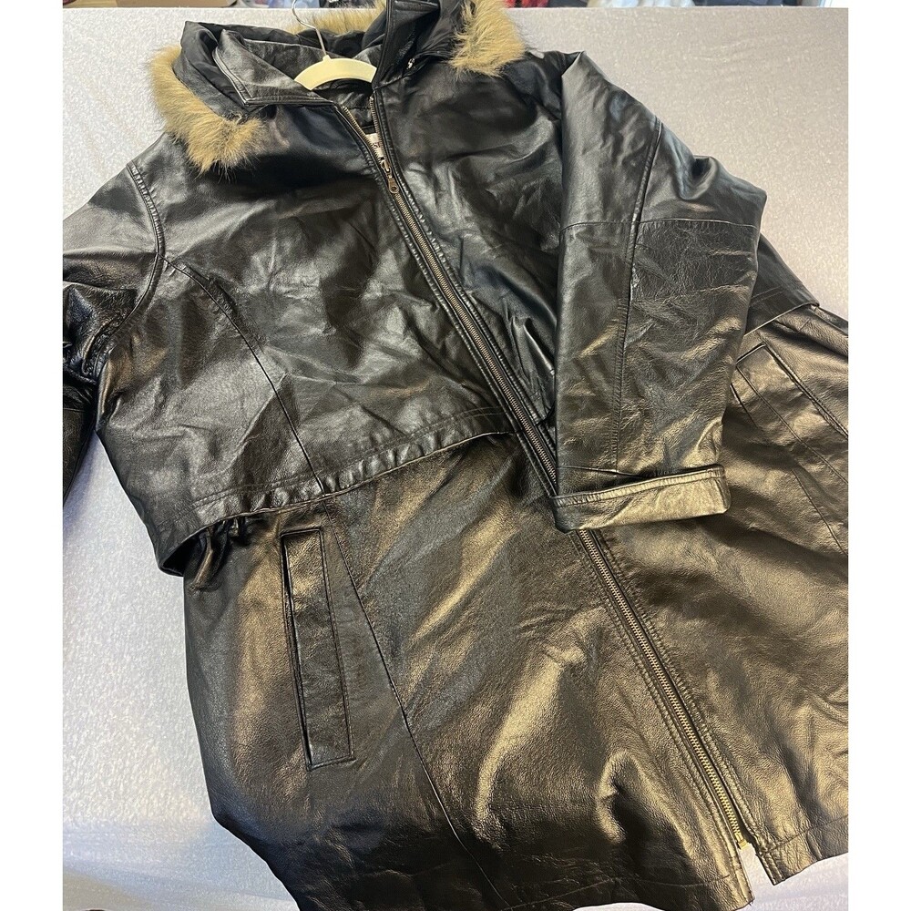 Vintage Veranesi Black Leather Jacket Women's Coat Fur Trimmed Hood Size 28 NWT